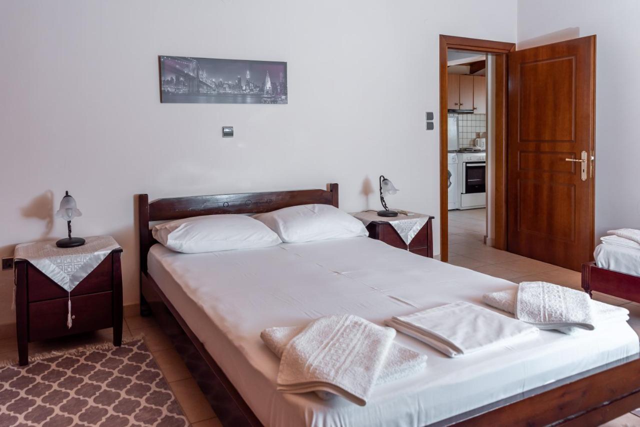 Kosta'S Apartments فونيتسا المظهر الخارجي الصورة