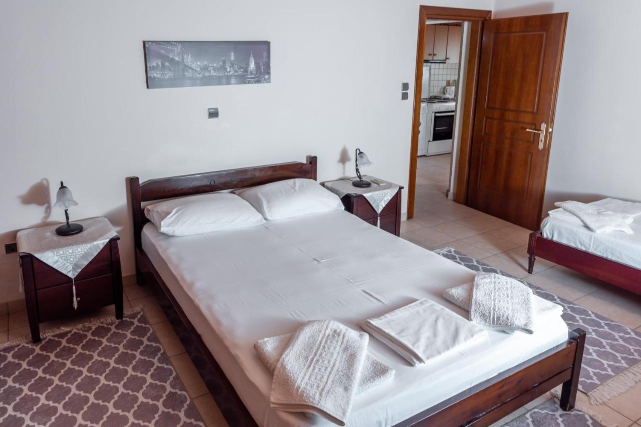 Kosta'S Apartments فونيتسا المظهر الخارجي الصورة