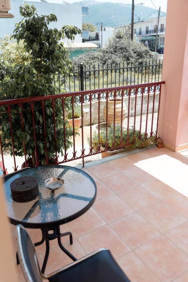 Kosta'S Apartments فونيتسا المظهر الخارجي الصورة